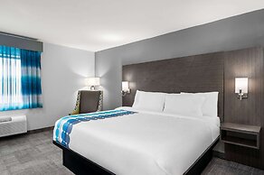 La Quinta Inn by Wyndham Indianapolis Airport Executive Dr