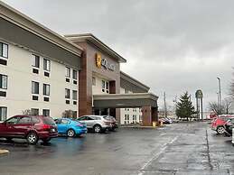 La Quinta Inn by Wyndham Indianapolis Airport Executive Dr