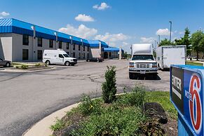 Motel 6 Richmond, IN