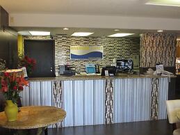 Riverside Suites