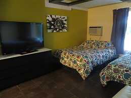 Riverside Suites