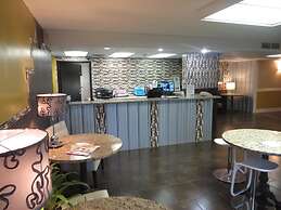 Riverside Suites