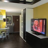Riverside Suites