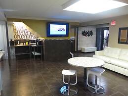 Riverside Suites
