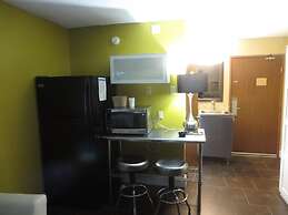 Riverside Suites