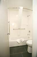 La Quinta Inn & Suites by Wyndham Des Moines West Clive