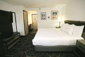 La Quinta Inn & Suites by Wyndham Des Moines West Clive