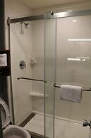 La Quinta Inn & Suites by Wyndham Chicago Gurnee