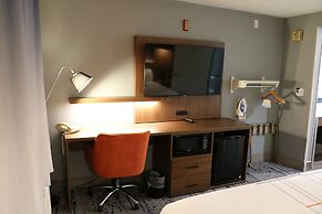 La Quinta Inn & Suites by Wyndham Chicago Gurnee