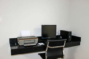 Clarion Pointe Bettendorf - Quad Cities