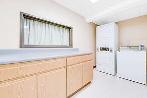 Super 8 by Wyndham Burlington