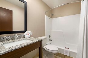 Super 8 by Wyndham Liberal KS