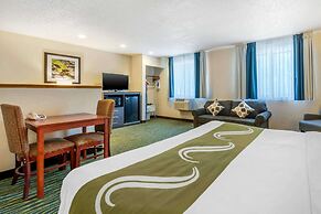 Quality Inn & Suites Leesburg Chain of Lakes