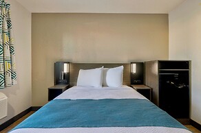 Motel 6 Anaheim, CA - Fullerton East