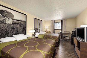 Super 8 by Wyndham Dodge City