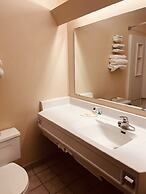 Super 8 by Wyndham Dodge City