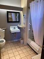 Super 8 by Wyndham Dodge City