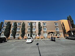 Puffin Inn of Anchorage