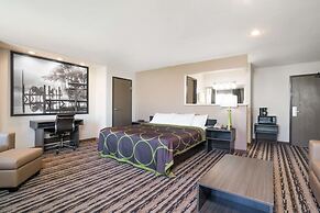 Super 8 by Wyndham Spirit Lake/Okoboji