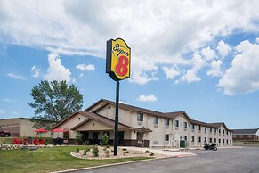 Super 8 by Wyndham Spirit Lake/Okoboji