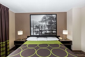 Super 8 by Wyndham Spirit Lake/Okoboji