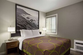 Super 8 by Wyndham Eureka