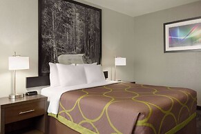 Super 8 by Wyndham Eureka