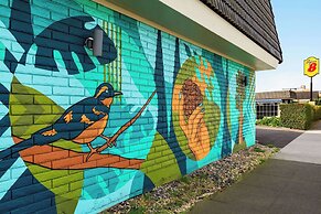 Super 8 by Wyndham Eureka