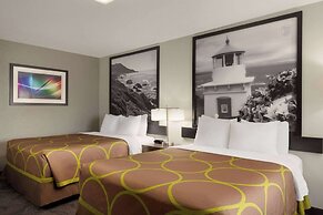 Super 8 by Wyndham Eureka