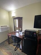 Travelodge by Wyndham La Porte/Michigan City Area