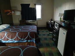 Super 8 by Wyndham Keokuk