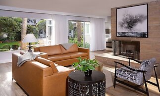 West Beach Inn, a Coast Hotel