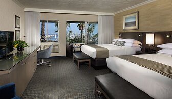 West Beach Inn, a Coast Hotel