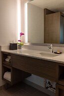 West Beach Inn, a Coast Hotel