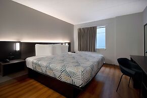 Motel 6 Merrillville, IN