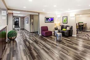 La Quinta Inn & Suites by Wyndham Houston Baytown East