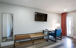 Hotel Elev8 Flagstaff I-40 Exit 198 Butler Ave