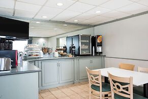 La Quinta Inn & Suites by Wyndham Melbourne Viera