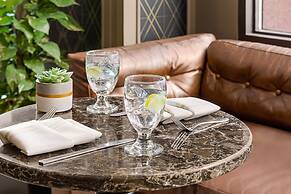 Magnolia Hotel Denver, A Tribute Portfolio Hotel