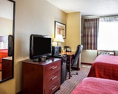 Quality Inn & Suites Davenport near I-80