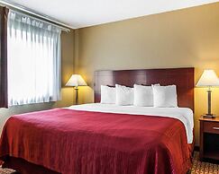 Quality Inn & Suites Davenport near I-80