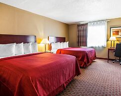 Quality Inn & Suites Davenport near I-80