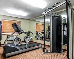 Quality Inn & Suites Davenport near I-80