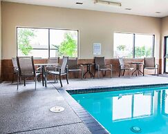 Quality Inn & Suites Ankeny - Des Moines