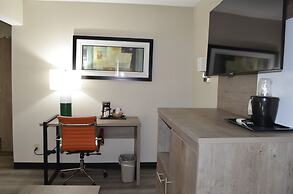 Quality Inn & Suites Ankeny - Des Moines