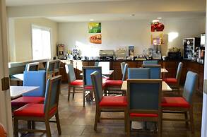 Quality Inn & Suites Ankeny - Des Moines