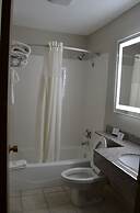 Quality Inn & Suites Ankeny - Des Moines