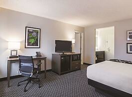 La Quinta Inn & Suites by Wyndham Atlanta Midtown - Buckhead