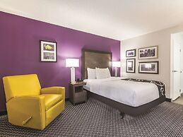 La Quinta Inn & Suites by Wyndham Atlanta Midtown - Buckhead