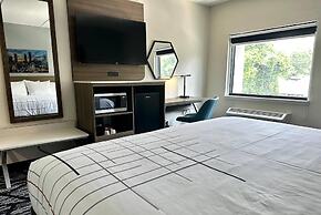 La Quinta Inn & Suites by Wyndham Atlanta Roswell